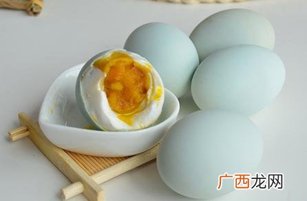 熟咸鸭蛋保质期多长,煮熟了的咸鸭蛋能保存几天？