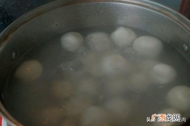 水磨糯米粉怎样做汤圆,水磨糯米粉怎么做汤圆？