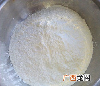 水磨糯米粉怎样做汤圆,水磨糯米粉怎么做汤圆？