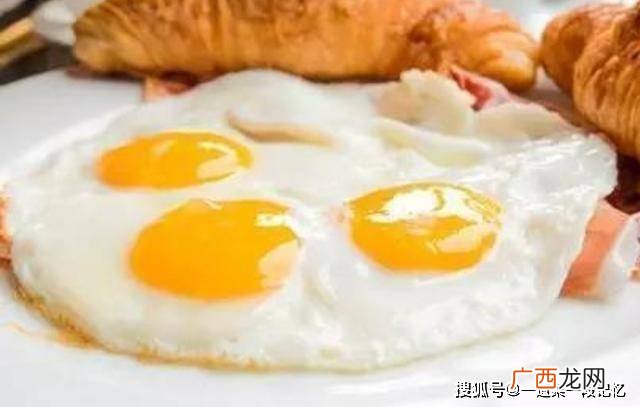 正常一板鸡蛋多少个,一板鸡蛋可以放多久？