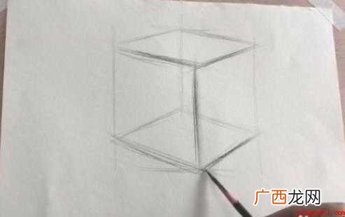 正方体素描怎么画 学画画往往都是从学素描开始的 正方体素描怎么画