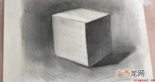 正方体素描怎么画 学画画往往都是从学素描开始的 正方体素描怎么画
