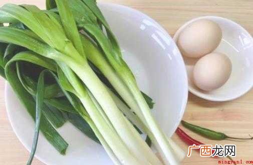 蒜苗炒鸡蛋的做法是什么