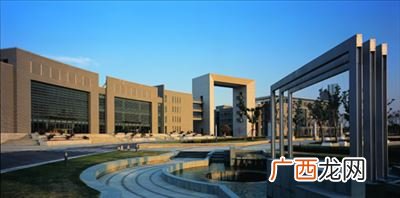 复旦大学在上海哪个区,复旦大学在哪个城市?