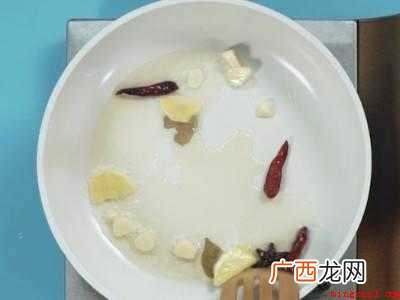 怎样做排骨不柴软烂好吃