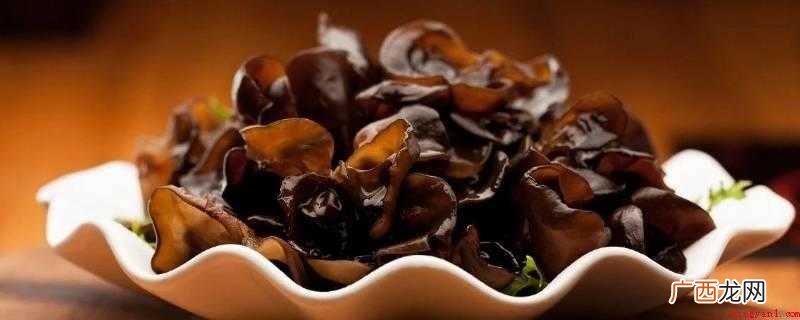 浸泡过的黑木耳不能一夜之间食用 泡好的黑木耳隔夜可吃吗