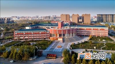 北京二十中属于什么档次学校,海淀区的，二十中，和，清河中学，排名各是多少？
