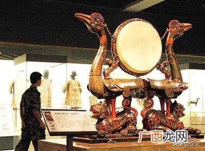 三王时代是哪三王,为什么春秋时期楚国就称“王”，其他国只称“公”？