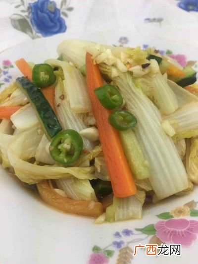 凉拌娃娃菜怎么做,黄磊做的凉拌娃娃菜？
