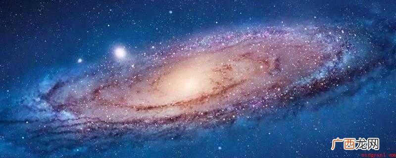 恒星从地球上用肉眼看不见 银河系中间亮的是什么