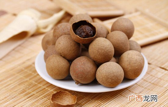 桂圆干怎么泡水喝,龙眼干可以泡什么？