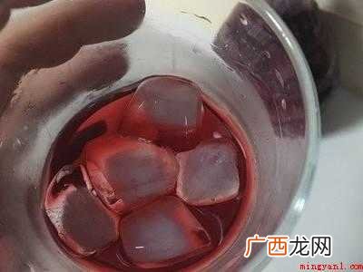 新鲜的玫瑰花瓣怎么处理