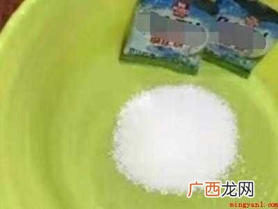 爆炸盐洗鞋子怎么用