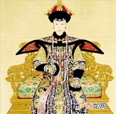 乾隆是清朝哪个时期的皇帝,乾隆皇帝是哪个朝代的？