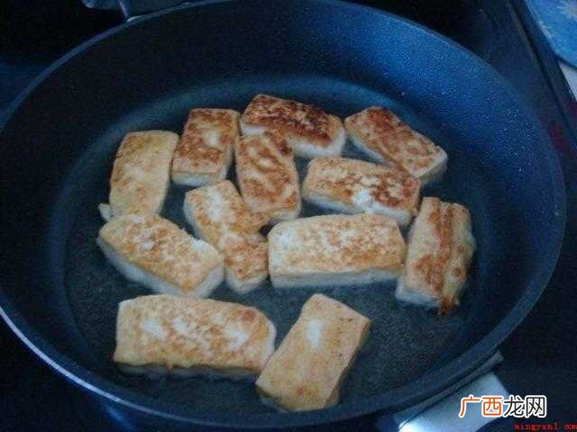 水豆腐的做法_健康频道 豆腐炒西红柿怎么做