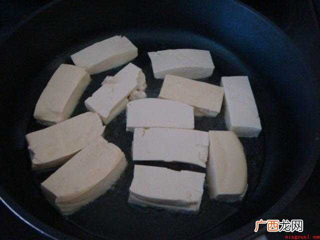 水豆腐的做法_健康频道 豆腐炒西红柿怎么做