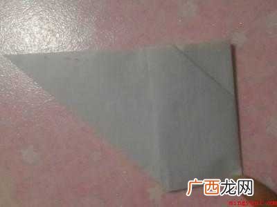 怎么折信纸放进信封