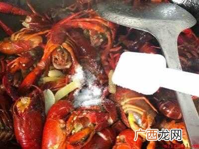 龙虾要煮多久才熟