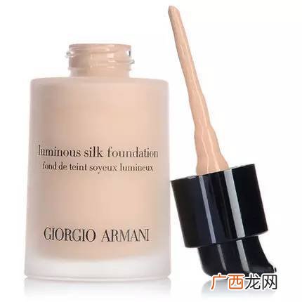 粉底液主要的成分是什么呢,dw粉底液成分表？