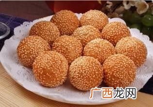 为什么炸麻团的过程中会爆裂,油炸麻圆为何要爆？