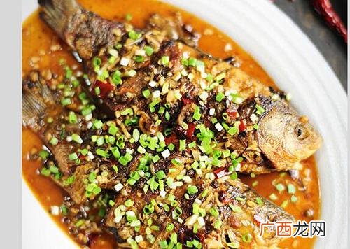 小鲫鱼怎么做好吃又简单家常的,小王鱼怎么做好吃,怎么烧好呢？