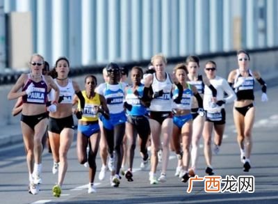 马拉松世界纪录是多少,马拉松多少公里世界纪录？