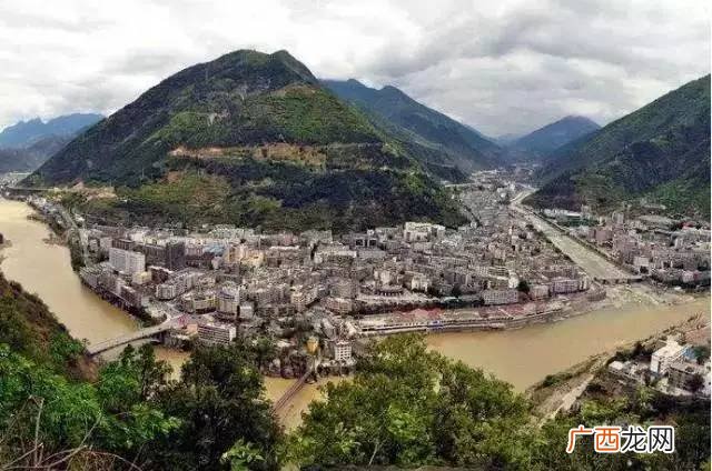 凉山州有多少个县,凉山彝族自治州有哪两个彝族自治县？