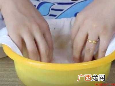 松脂怎么洗掉