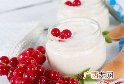 酸奶变质的表现有哪些 酸奶变质的表现