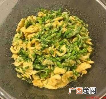 生鸡蛋、夜香花、海鲜酱油、白胡椒粉 夜香花怎么做才好吃