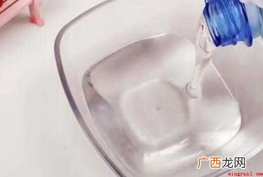 发泡胶可以利用混和洗洁剂加美白牙膏来制作 洗洁精加牙膏可以做起泡胶吗