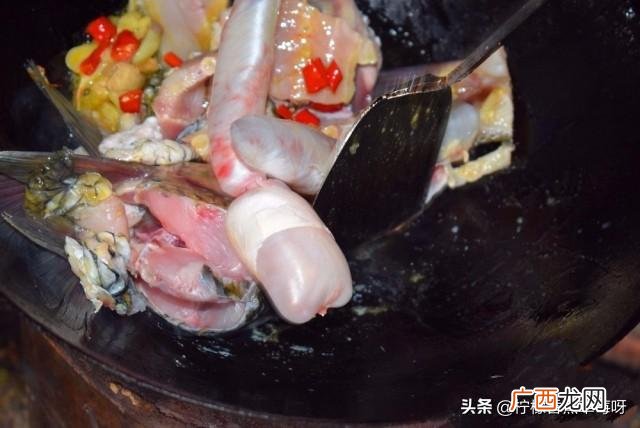 鱼杂怎么做好吃,鱼杂怎么做好吃图解，红烧鱼杂家常简易做法？