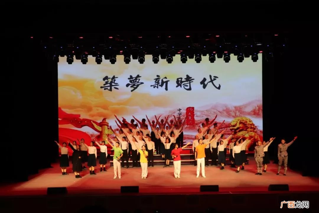少年中国说的的则是什么意思,中国少年说第一自然段？
