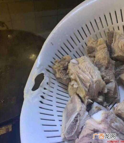 排骨炖土豆的流程怎么样