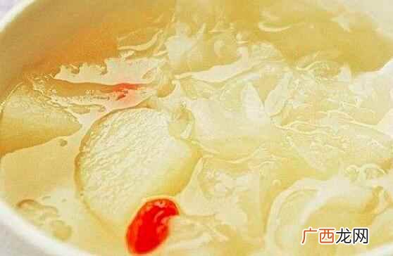 银耳隔夜能吃吗