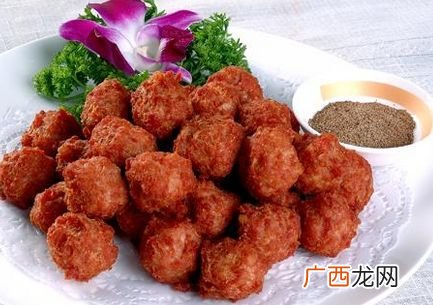 怎么做肉丸子好吃,肉丸子是怎么做又嫩又好吃？
