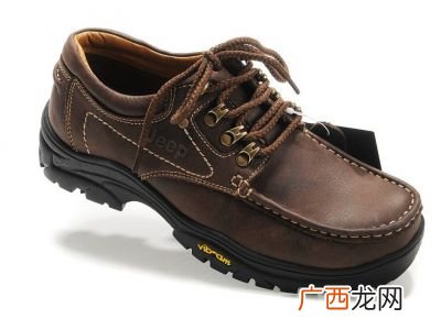 jeep男鞋属于什么档次,jeep防水鞋子靠谱吗？