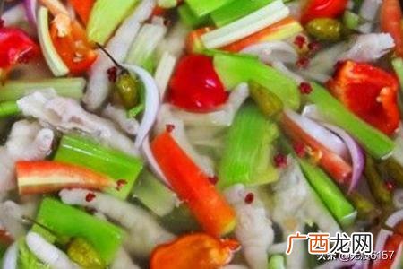 泡椒凤瓜怎么做的,正宗四川泡椒凤爪的制作方法？