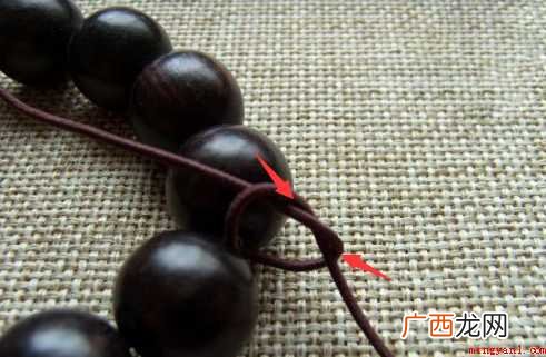 佛珠扣系死扣的方式有哪些 手串扣怎么系死扣