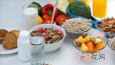 尿酸高的人适合吃什么食物,尿酸高吃什么好?能够降低尿酸的食物是什么？