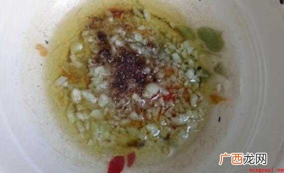 蒜泥茄子的简单做法是什么