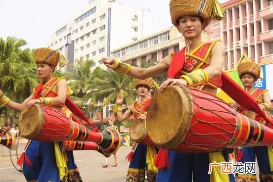 象脚鼓是哪个民族的乐器,中国击奏类民族乐器的特点？