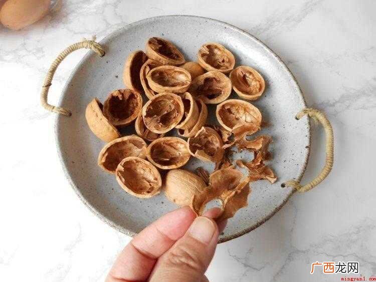 核桃怎么清洗?核桃配料准备 怎么煮鸡蛋