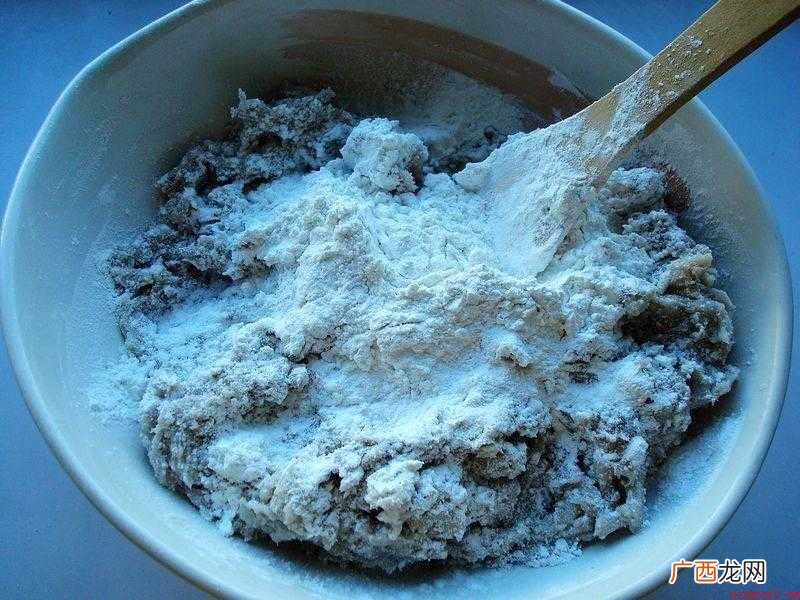 小火炸丸子怎么做好吃? 芋丸子的制作方法