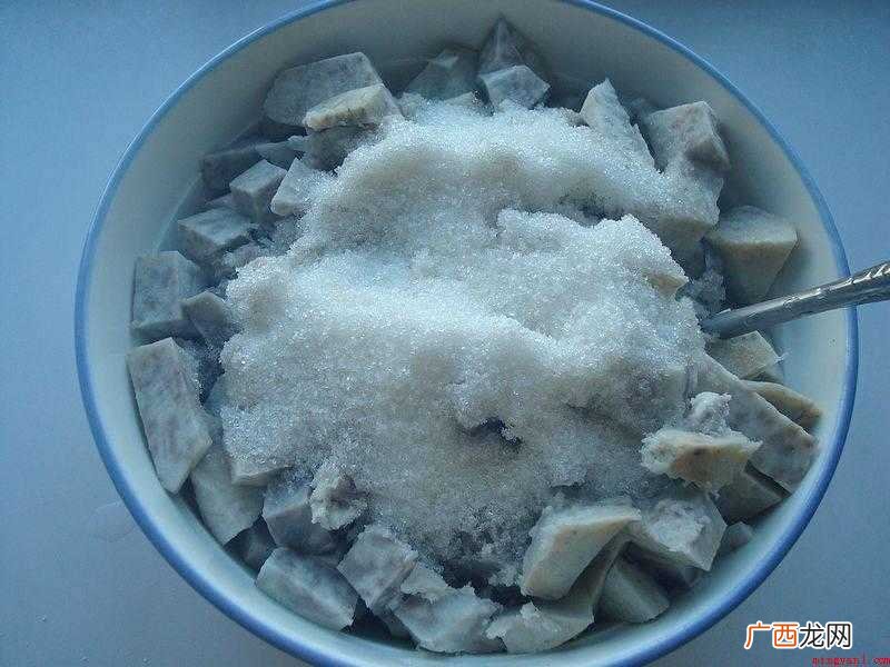 小火炸丸子怎么做好吃? 芋丸子的制作方法
