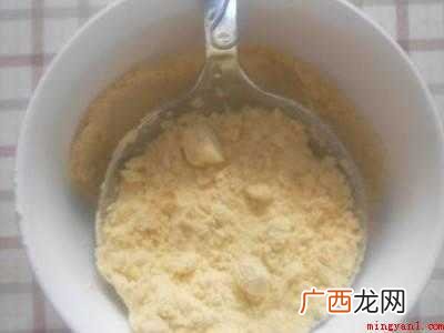 苞米面糊子怎么做