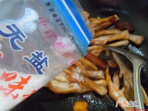 桂皮草果生姜的食材准备 卤鸭爪怎么做