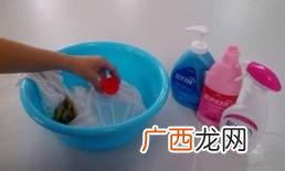番茄汁弄衣服上了咋能洗掉,衣服沾到西红柿汁怎么洗干净？