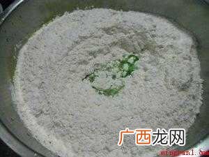 菠菜汁和面颜色最绿的做法 什么菜汁和面颜色最绿