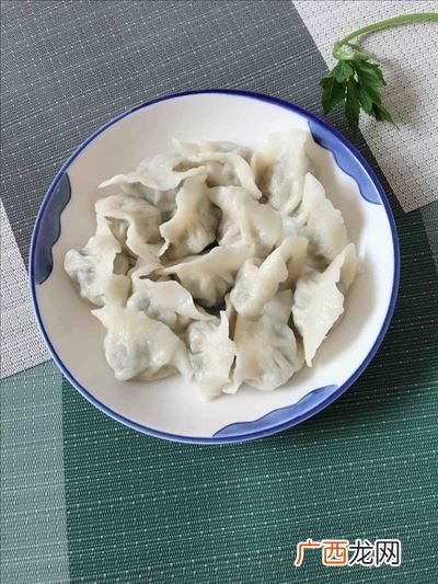 芹菜饺子的做法,芹菜馅饺子的做法大全？